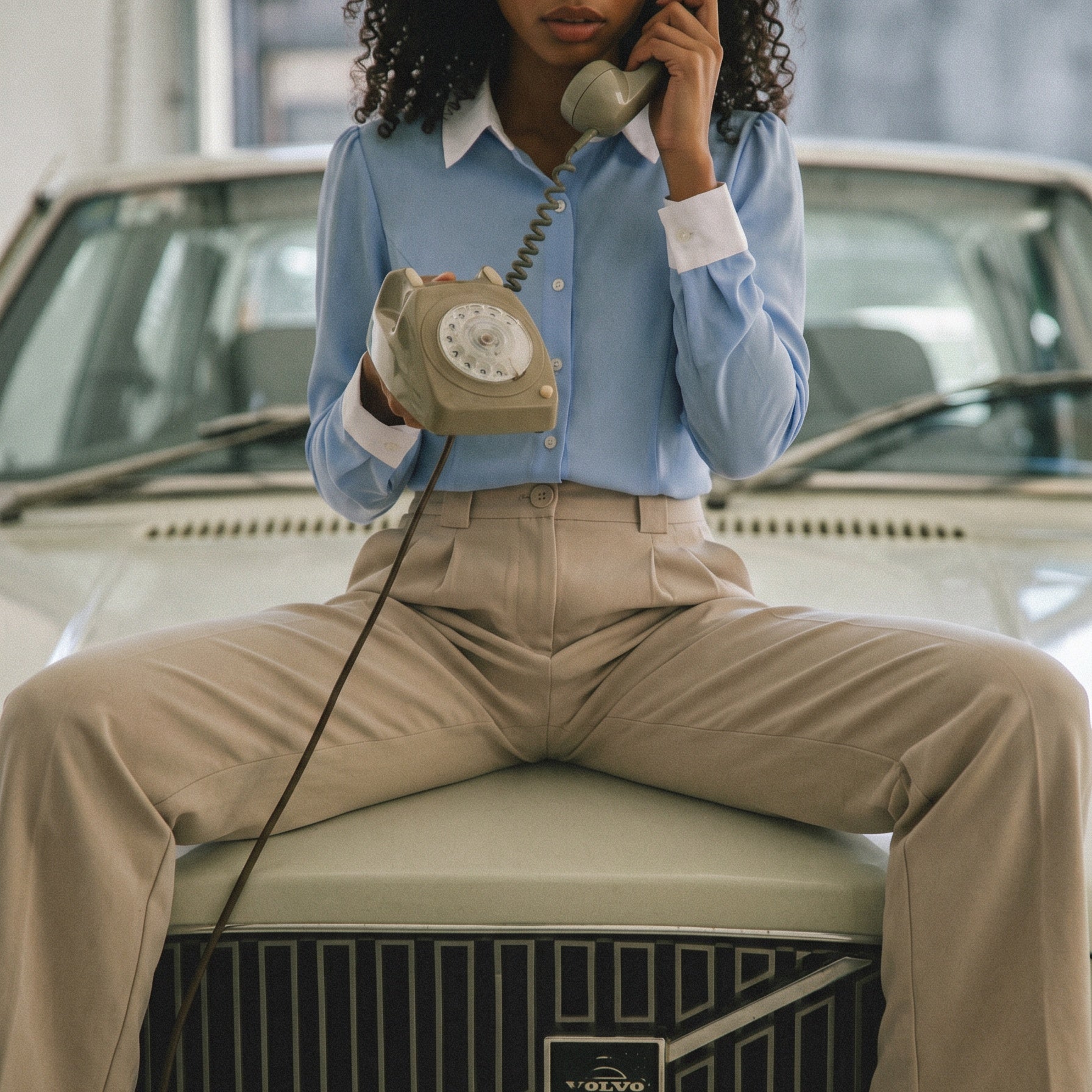 Issu & Lloyd Seraphine Dress shirt & Phillipa Trousers