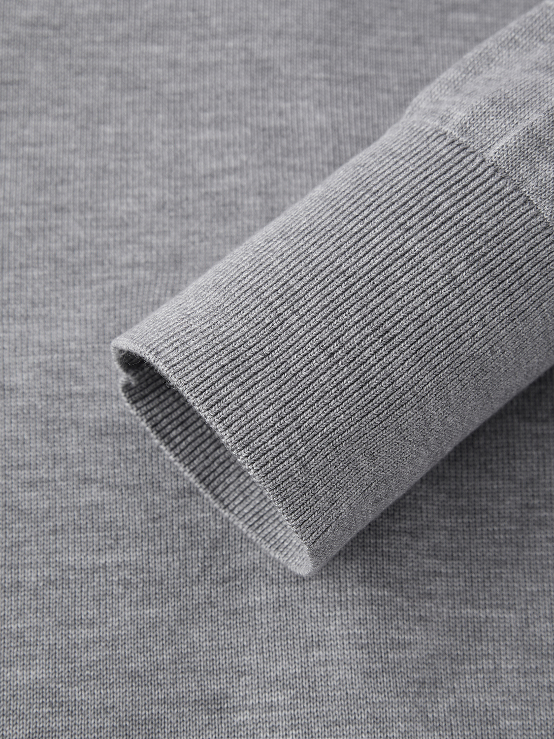 Veronique fijngebreid lyocell vest in lichtgrijs met lichtblauwe accenten voor dames – Issu & Lloyd