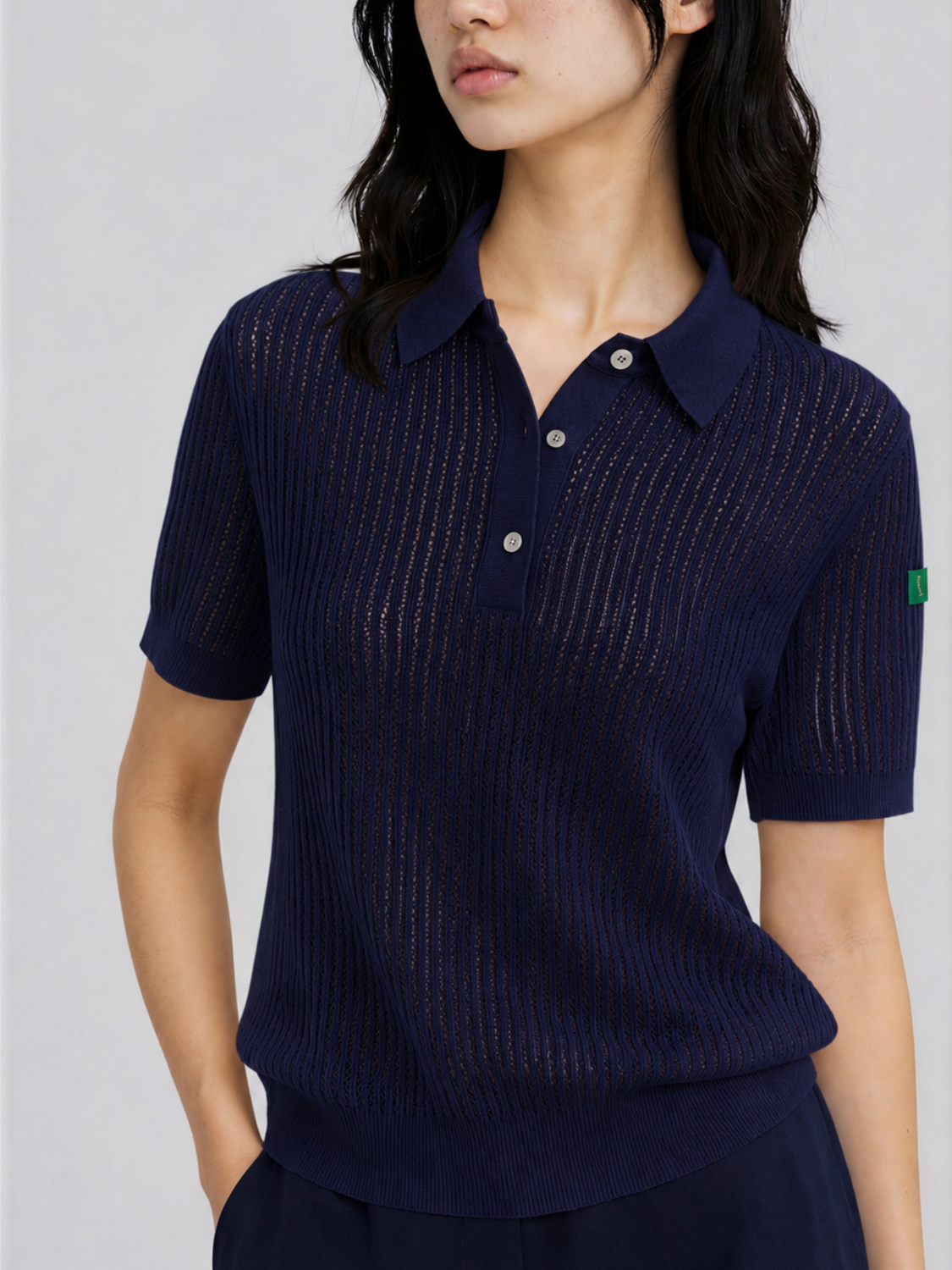 Augusta open gebreide polo van wol en cashmere voor dames in marineblauw – Issu & Lloyd