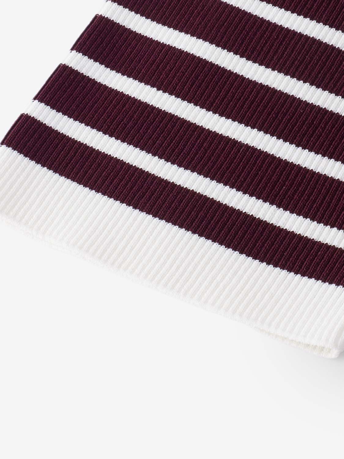 Fiori fijngebreid T-shirt met tweed-look en knopen voor dames in bordeaux gestreept – Issu & Lloyd