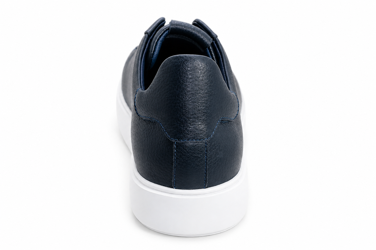 Ignatius leren sneaker van nerfleer voor heren in marineblauw – Issu & Lloyd