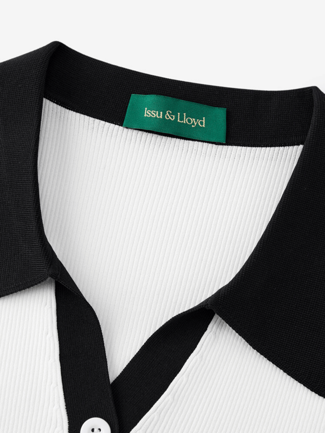 Josephine gebreide polo met V-hals voor dames in crème – Issu & Lloyd